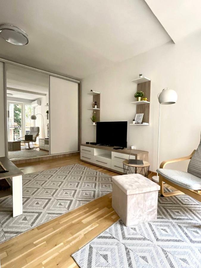 Alma Vracar Apartment Belgrade Luaran gambar